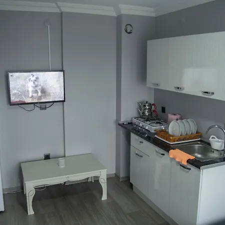 Aparthotel Lazurd *